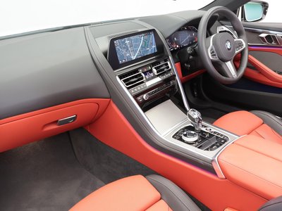 BMW 8 SERIES CABRIOLET - 4