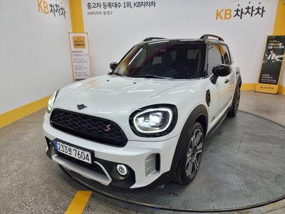MINI COUNTRYMAN - 1
