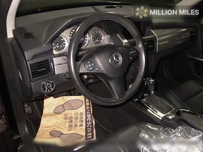 MERCEDES-BENZ GLK - 3