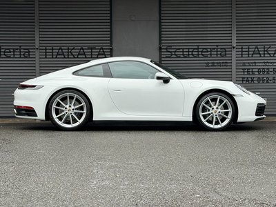 PORSCHE 911 - 4
