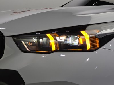 صورة 9 لـ 2025 BMW 5 SERIES