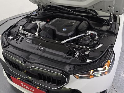 صورة 7 لـ 2025 BMW 5 SERIES