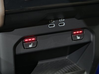 صورة مصغرة 23 لـ 2025 BMW 5 SERIES