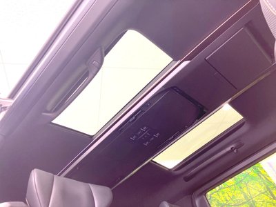 TOYOTA ALPHARD - 3