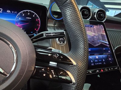 MERCEDES-BENZ GLC - 9