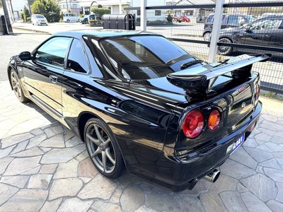 NISSAN SKYLINE GT-R - 8