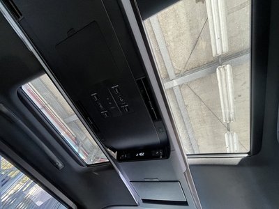 TOYOTA ALPHARD - 5