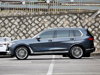 BMW X7 - 3