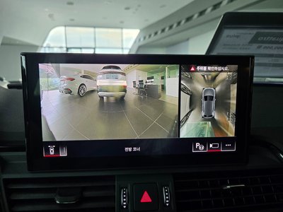 صورة 10 لـ 2022 AUDI SQ5