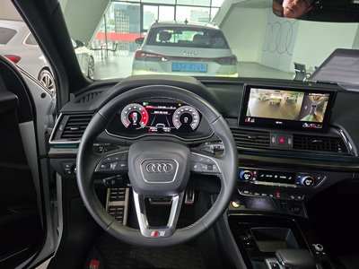 صورة 8 لـ 2022 AUDI SQ5