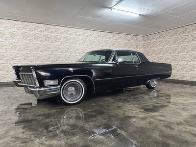 CADILLAC DE VILLE COUPE - 9