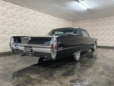 CADILLAC DE VILLE COUPE - 4