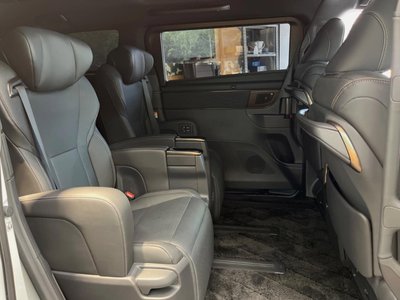 صورة 9 لـ 2025 TOYOTA ALPHARD