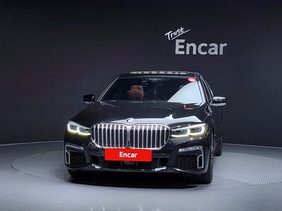 BMW 7 SERIES - 2