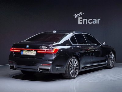 BMW 7 SERIES - 4