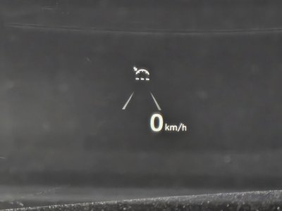 2021 Genesis G90 — миниатюра 19
