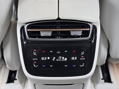 2023 Mercedes-BENZ EQE thumbnail 31