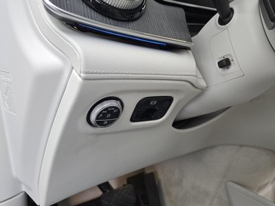 2023 Mercedes-BENZ EQE thumbnail 27