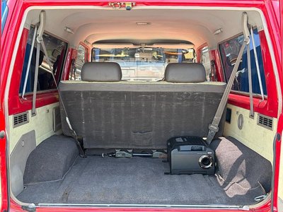 TOYOTA LAND CRUISER 70 - 8