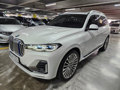 BMW X7 - 1