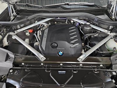 BMW X7 - 7
