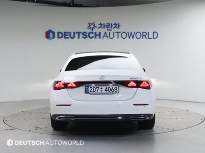 MERCEDES-BENZ E-CLASS - 3