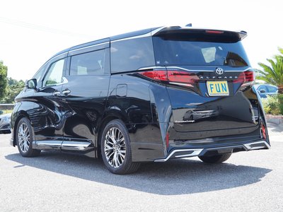 صورة 6 لـ 2025 Toyota ALPHARD