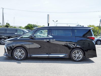صورة 8 لـ 2025 Toyota ALPHARD