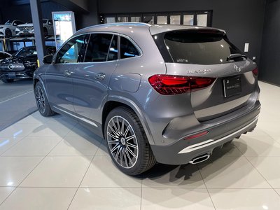 MERCEDES-BENZ GLA - 7