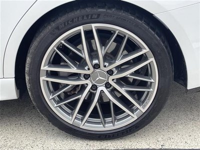 2023 Mercedes-BENZ C-CLASS AMG thumbnail 41