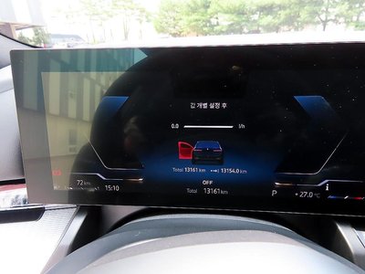 2025 BMW 5 SERIES 照片 9