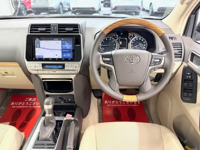 TOYOTA LAND CRUISER PRADO - 2