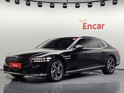 صورة 1 لـ 2023 Genesis G90 (RS4)