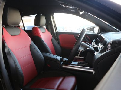 MERCEDES-BENZ GLA - 5
