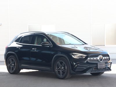 MERCEDES-BENZ GLA - 1