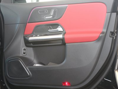 2023 Mercedes-BENZ GLA 缩略图 12