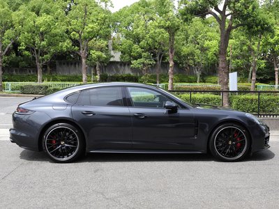 2019 Porsche PANAMERA 照片 29