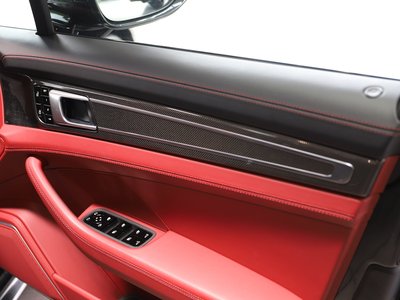 2019 Porsche PANAMERA 照片 41