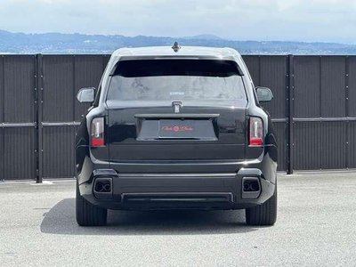 ROLLS-ROYCE CULLINAN - 8