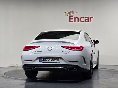 صورة 3 لـ 2022 Mercedes-BENZ CLS