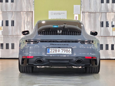 PORSCHE 911 - 3
