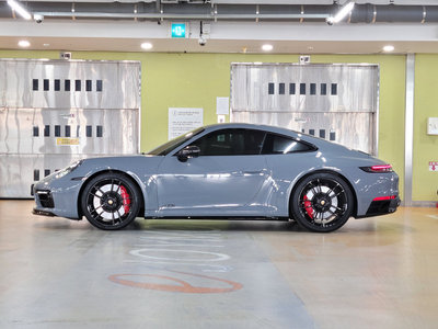 PORSCHE 911 - 5