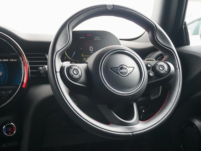 صورة 9 لـ 2020 MINI COOPER