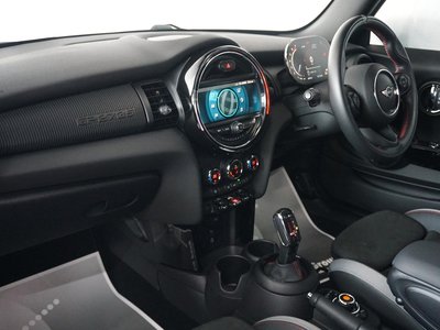صورة 8 لـ 2020 MINI COOPER