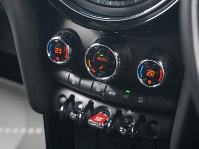 صورة مصغرة 14 لـ 2020 MINI COOPER