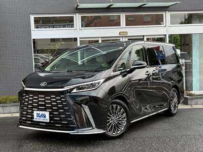 صورة 7 لـ 2025 Lexus LM