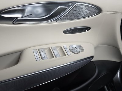 صورة مصغرة 33 لـ 2023 Genesis GV70