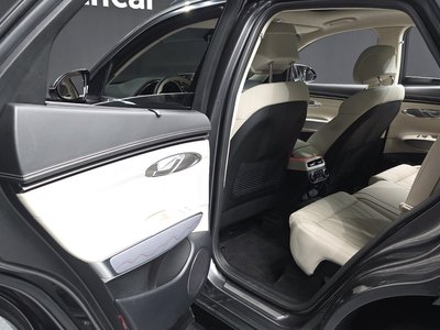 صورة مصغرة 16 لـ 2023 Genesis GV70