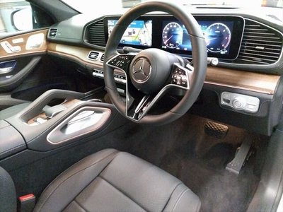 صورة 3 لـ 2026 Mercedes-BENZ GLE
