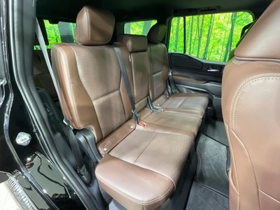 TOYOTA LAND CRUISER - 9